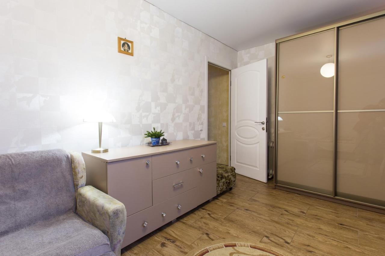 Botanical Garden Area Apartment Kharkov Luaran gambar