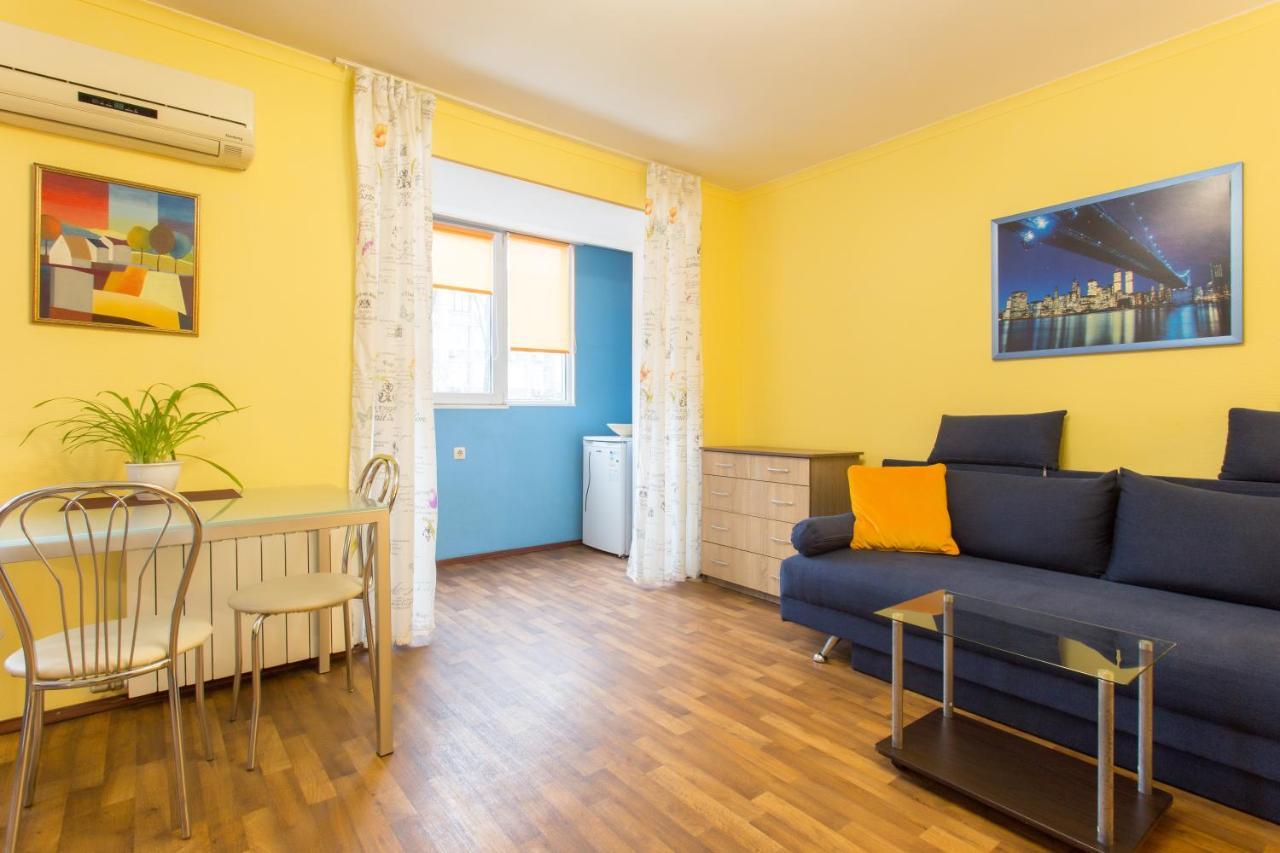 Botanical Garden Area Apartment Kharkov Luaran gambar